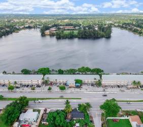 Silver Blue Lake, FL