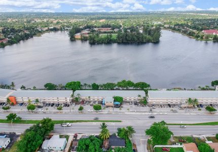 Silver Blue Lake, FL