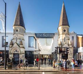 The Spires, Barnet